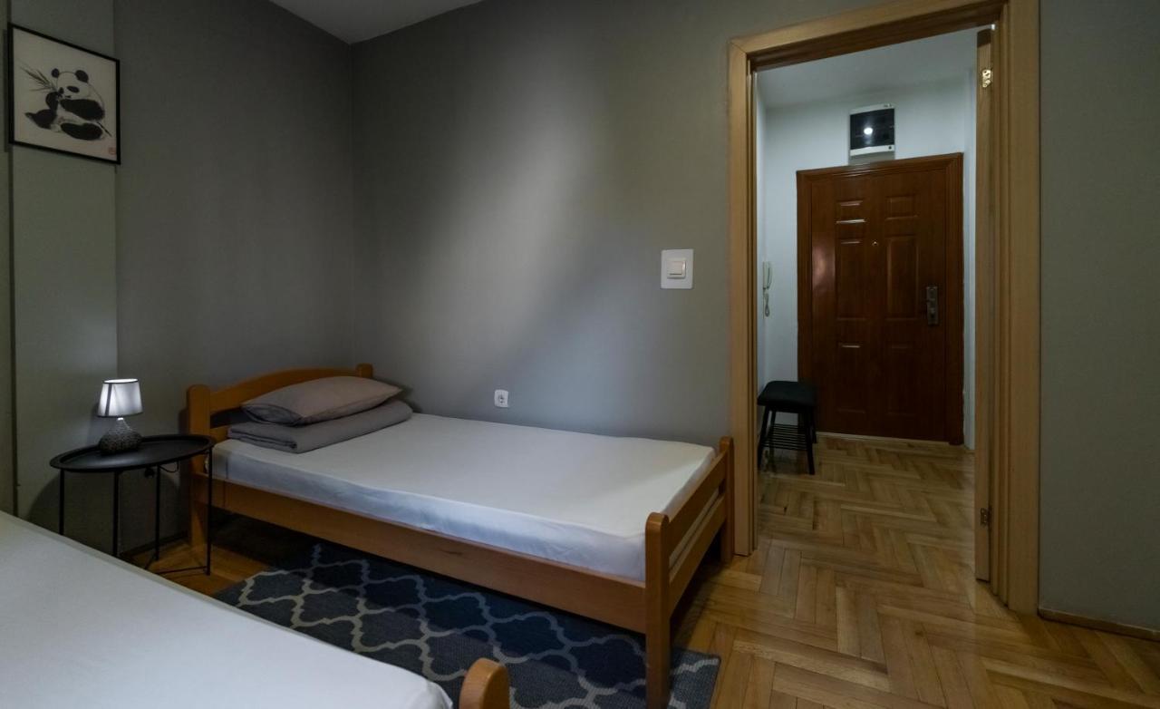 Central Fenix Apartment - Free Private Parking-Fast Wi-Fi Novi Sad Exteriér fotografie