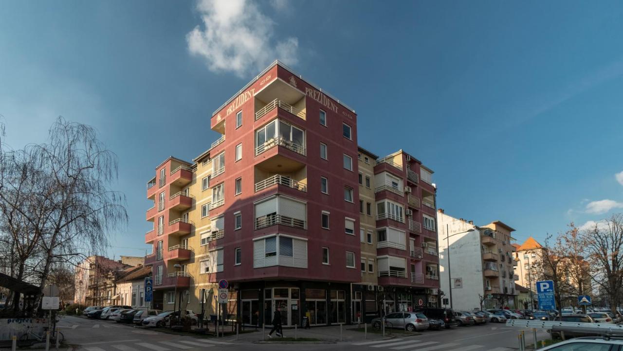 Central Fenix Apartment - Free Private Parking-Fast Wi-Fi Novi Sad Exteriér fotografie
